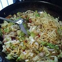 香辣时蔬炒面的做法图解5