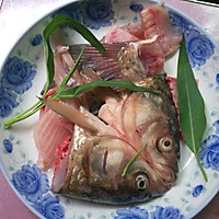 酸菜鱼的做法图解2