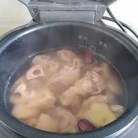 懒人版莲藕排骨汤的做法图解14