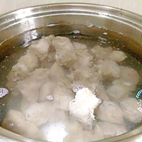 山药排骨汤【张梦伊】的做法图解3