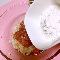 宝宝瘦肉莲藕饼的做法图解3