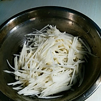 青椒土豆丝（不放水更好吃）的做法图解1