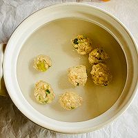 #测测你的夏日美食需求#丸子白菜汤的做法图解2