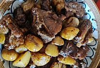 猪骨炖板栗土豆的做法