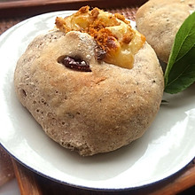 独特冷藏发酵法——黑裸麦果干基础面包（荻山和也面包改良）