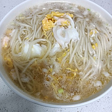 香油葱花鸡蛋面条