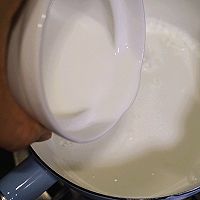 牛油果燕麦营养奶昔的做法图解1