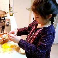 滑嫩鸡蛋布丁小厨娘出品的做法图解2
