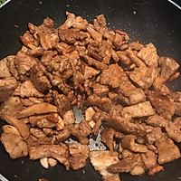 彩椒版回锅肉的做法图解8