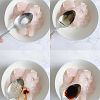 #春季减肥，边吃边瘦#彩椒烩鱼米的做法图解3