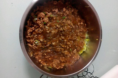 肉末粉丝娃娃菜