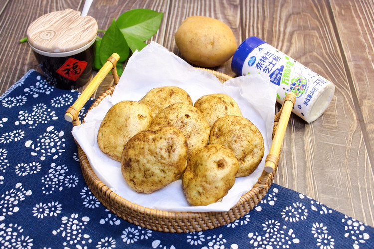仿真土豆馒头（内心是土豆）的做法