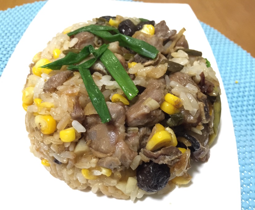 粟米马蹄香菇排骨珍糯饭的做法图解5