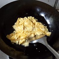 头道菜烹出美味蟹黄蛋的做法图解12