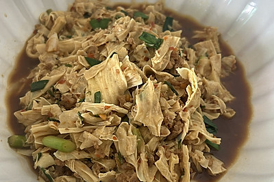 肉末腐竹