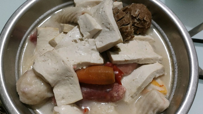 鱼丸豆腐汤的做法