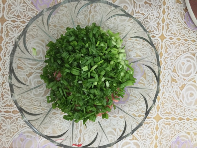 葱油饼的做法图解1