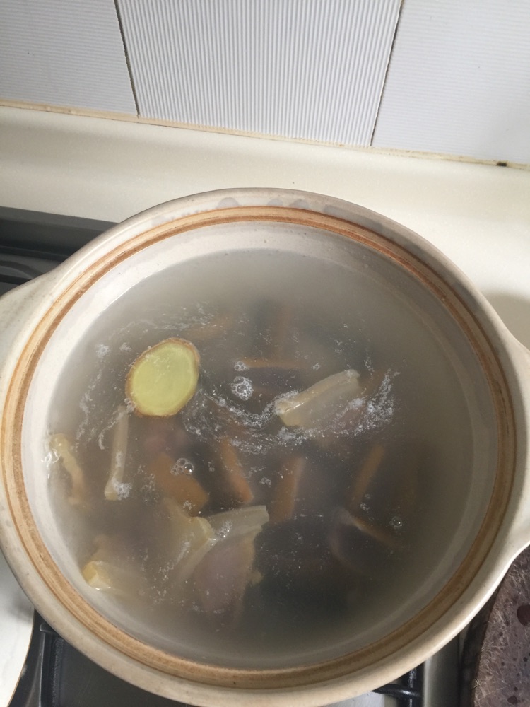 美味鳝鱼汤的做法图解4