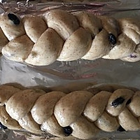 葡萄干辫子面包的做法图解21