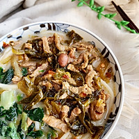 #快手又营养，我家的冬日必备菜品#雪菜肉丝面的做法图解9