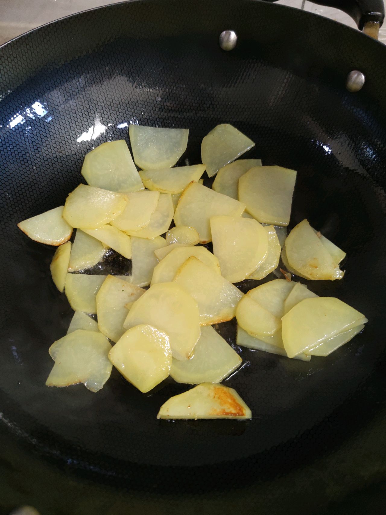 土豆片炒肉怎么做_土豆片炒肉的做法_豆果美食