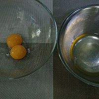 松软戚风的做法图解1