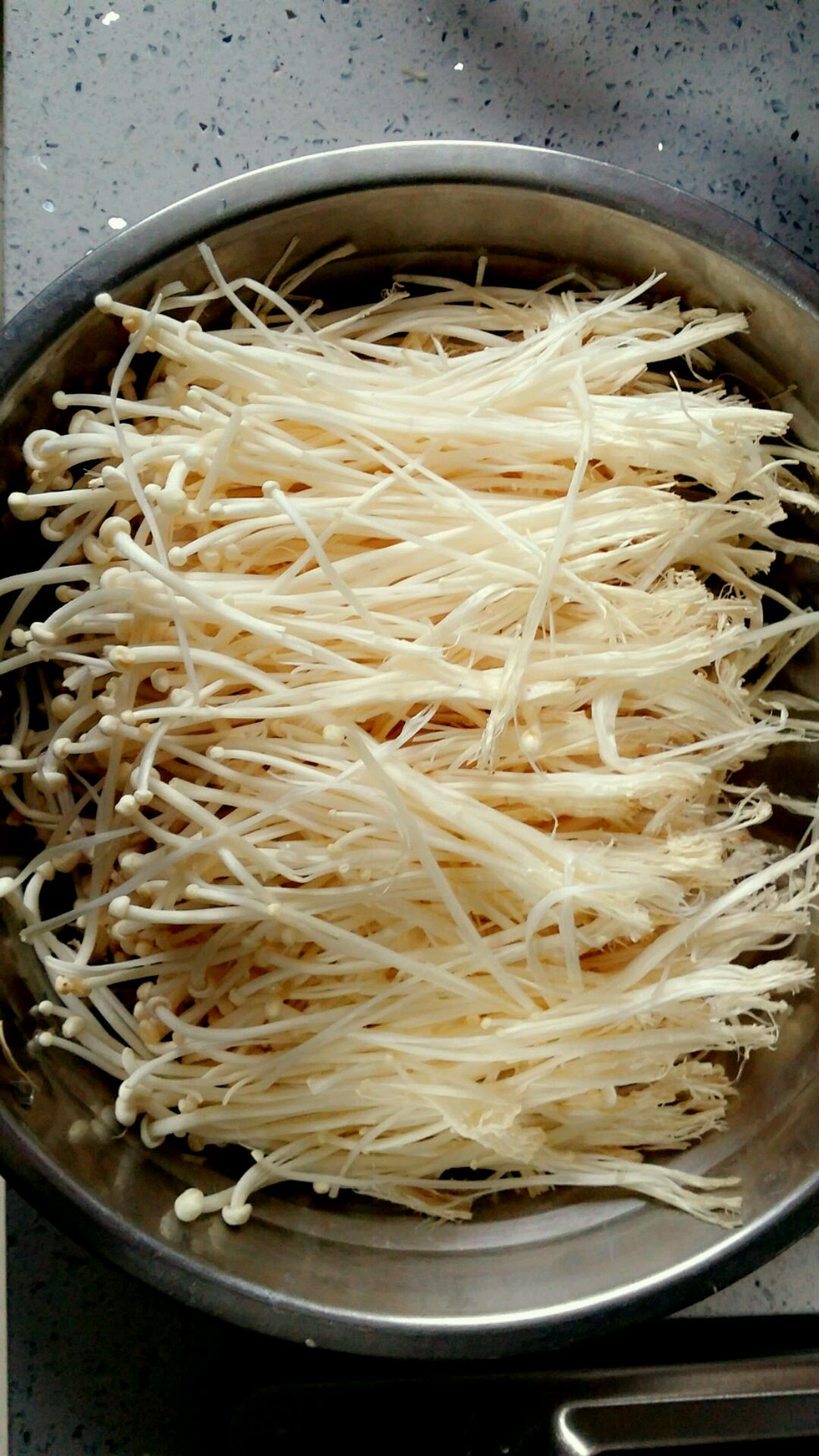 青椒酿金针菇怎么做_青椒酿金针菇的做法_豆果美食