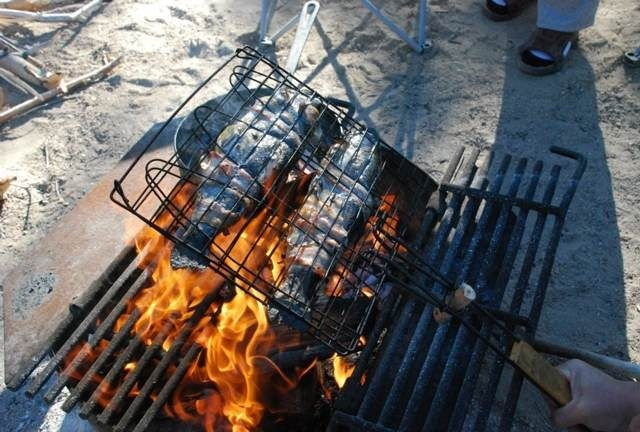 野炊版BBQ 鳟鱼的做法