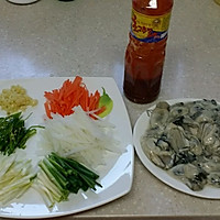 醋酱生拌海蛎的做法图解2