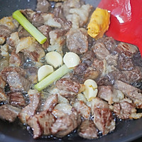 《粉面小吃》川味家常麻辣牛肉面（1小时）的做法图解3