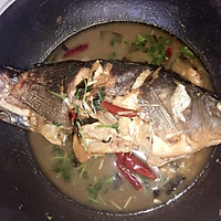 铁锅炖鱼的做法图解1