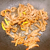 #清香麻爽秒入魂#韭黄炒肉丝的做法图解14