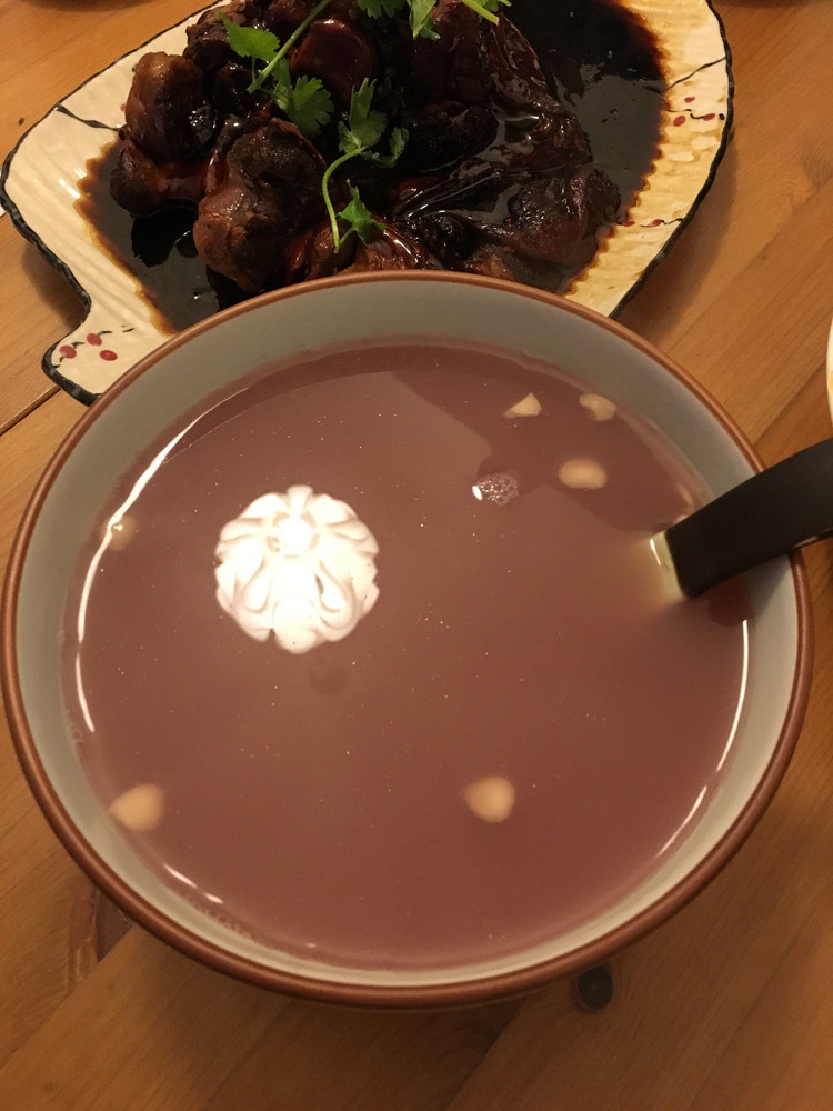 紫淮山栗子瘦肉汤（广东汤）的做法