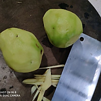 #一道菜表白豆果美食#土豆鸡块的做法图解1