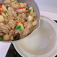 嘟嘟鸡腿煲的做法图解17