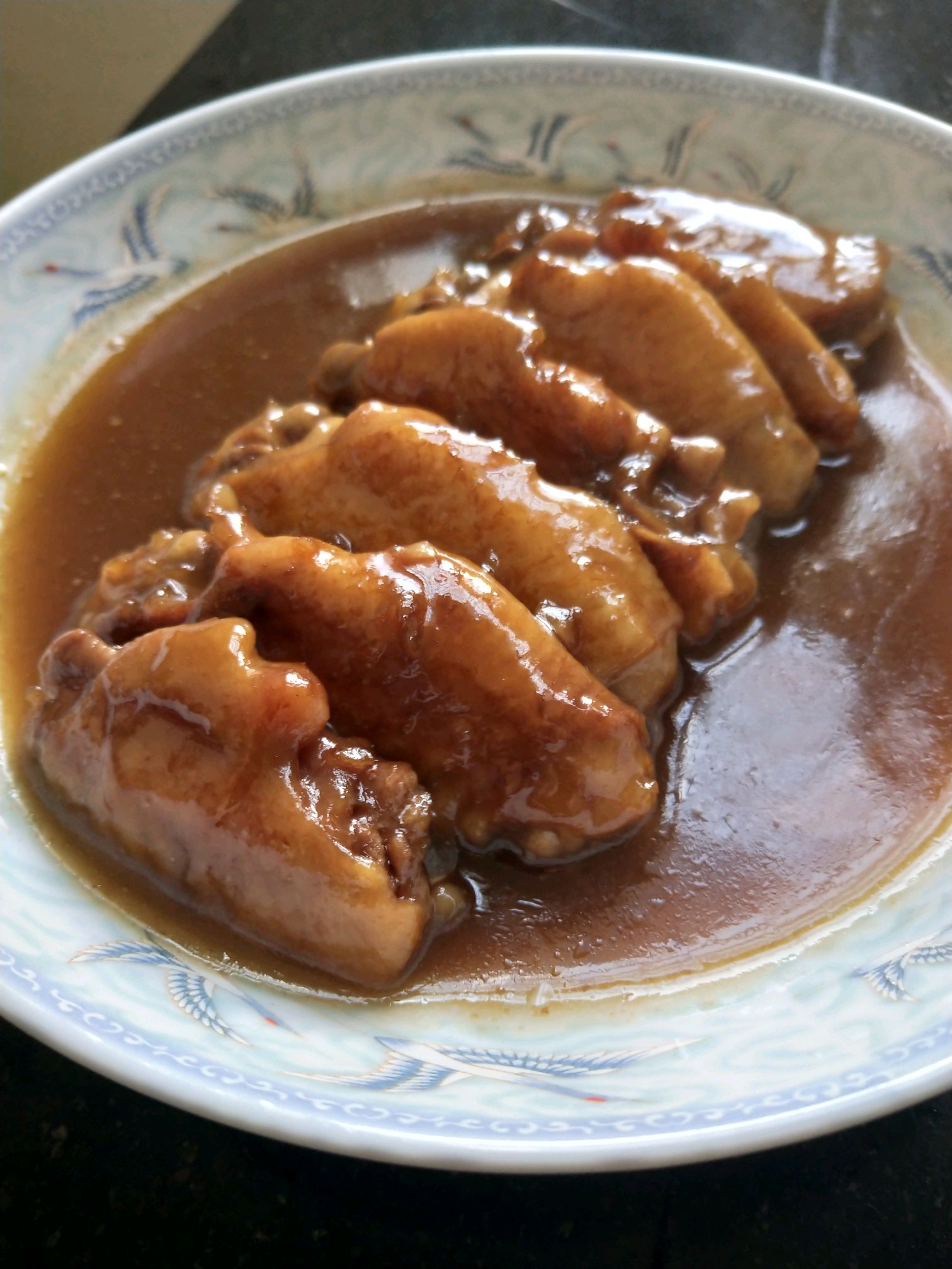 Chicken wings with coke