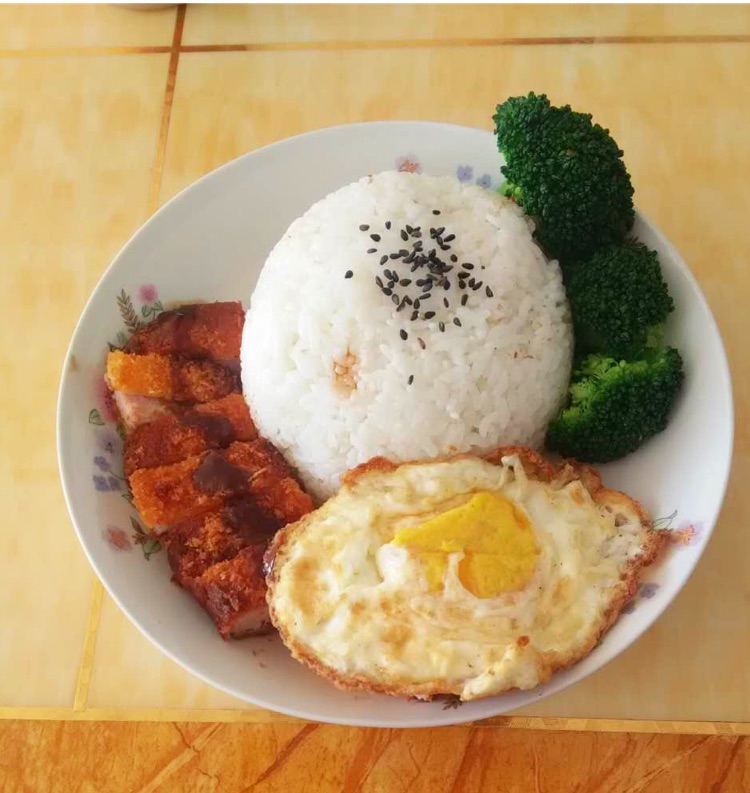 秘制猪扒饭