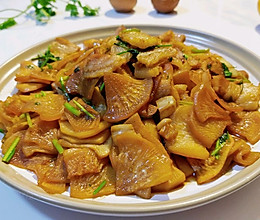 蒜香酱肉炒萝卜的做法