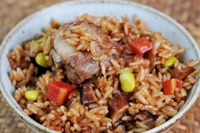 电饭煲排骨焖饭