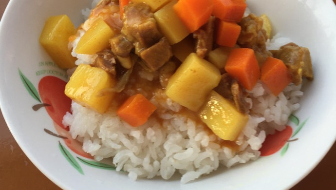 咖喱牛肉饭