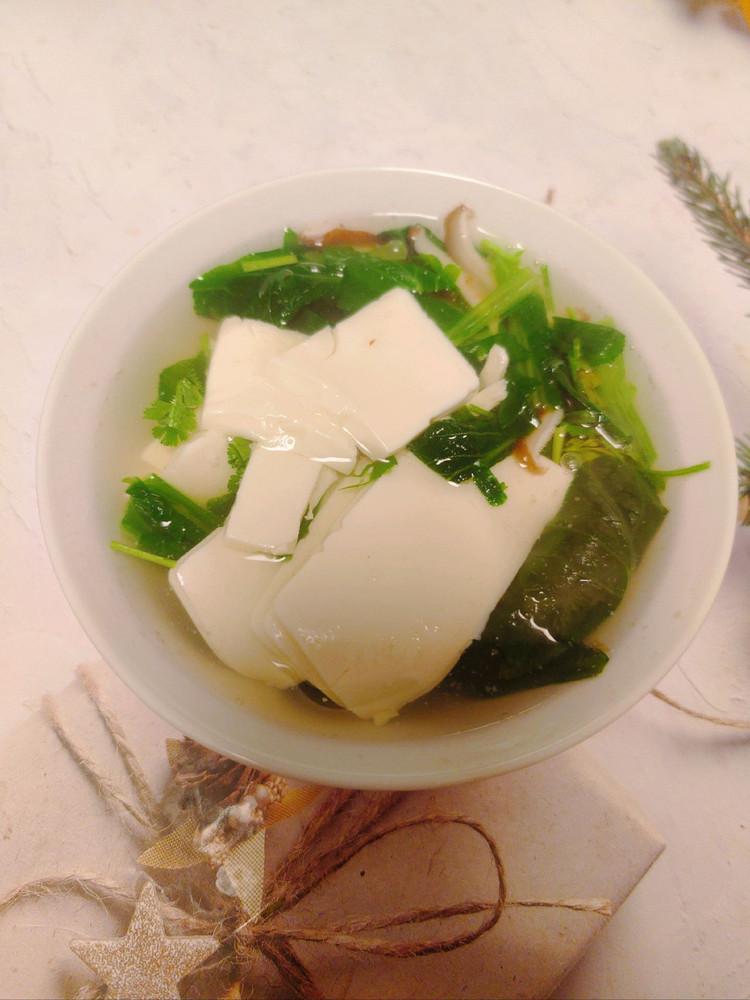 小白菜内酯豆腐汤的做法