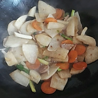 白地瓜炒肉片的做法图解6