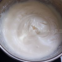 #太阳风烘焙#长帝CR32KEA--海绵豆浆甜甜圈的做法图解4