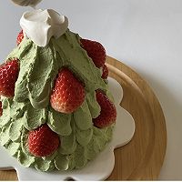 草莓圣诞树蛋糕的做法图解7