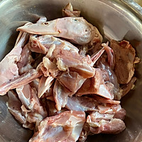 “周黑鸭”卤味的做法图解2
