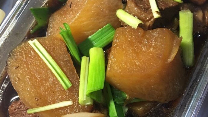 萝卜炖牛腩