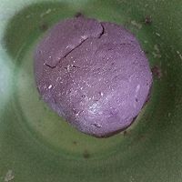 紫薯牛奶玫瑰馒头的做法图解2