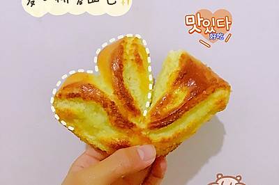 爱心椰蓉面包