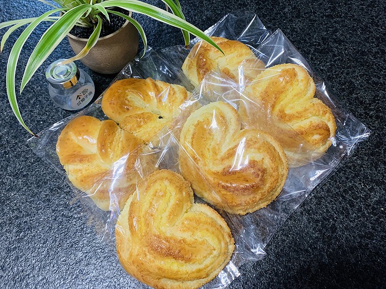 椰蓉面包的做法