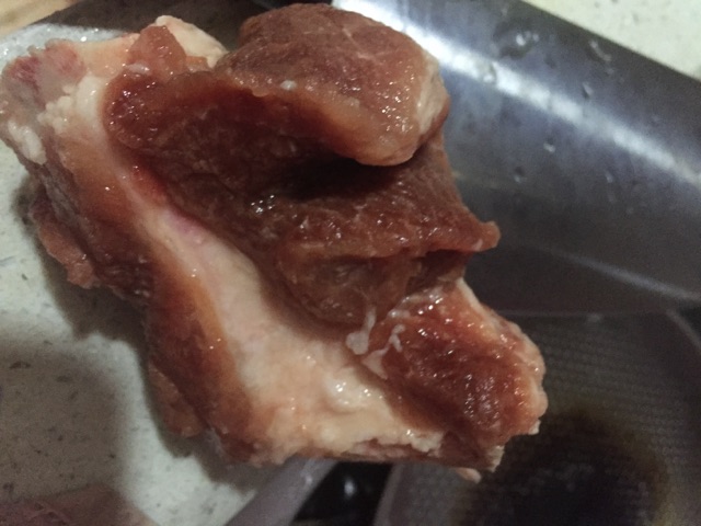 虫草花骨头汤的做法图解2